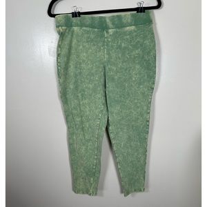 Torrid Crop Premium Leggings Mineral Wash Green 1X (14/16)